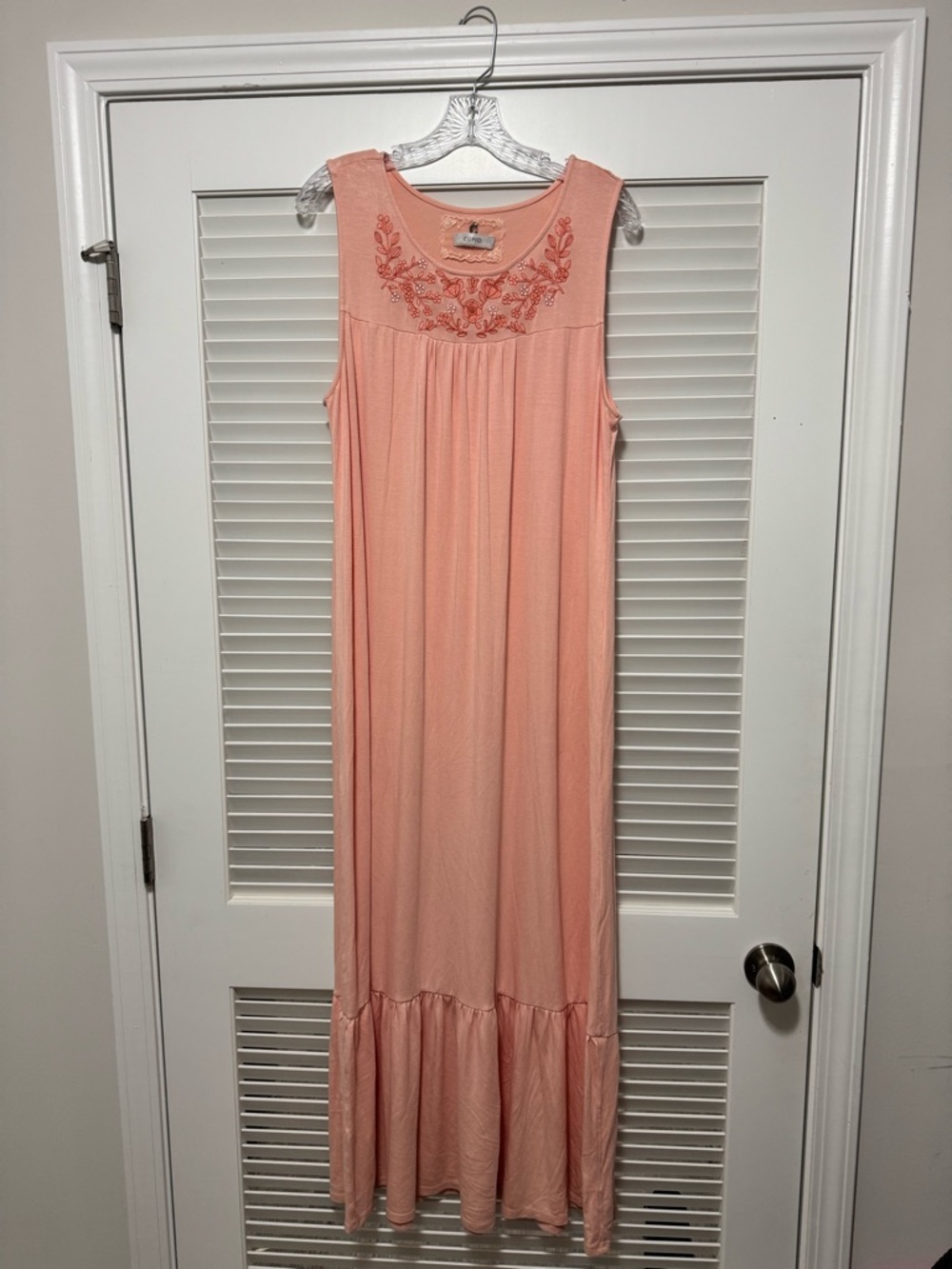 Cupio Sleeveless Peach Embroidered Maxi Dress